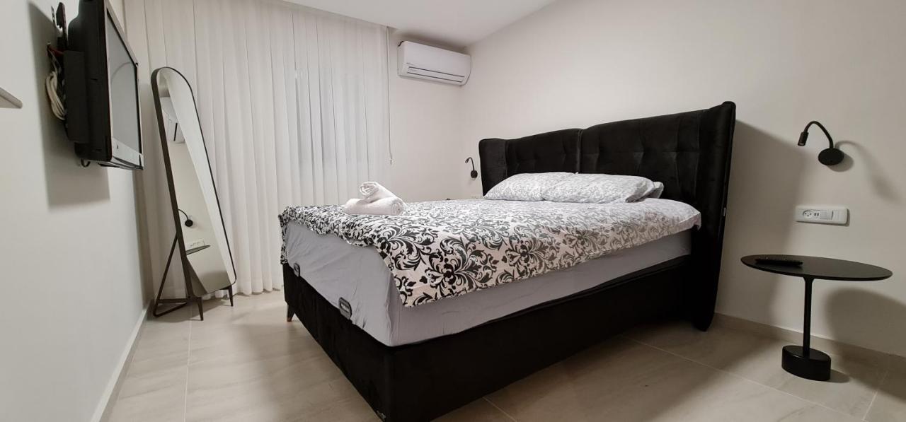 Yuval Holidey Aprtment Eilat Lägenhet Exteriör bild